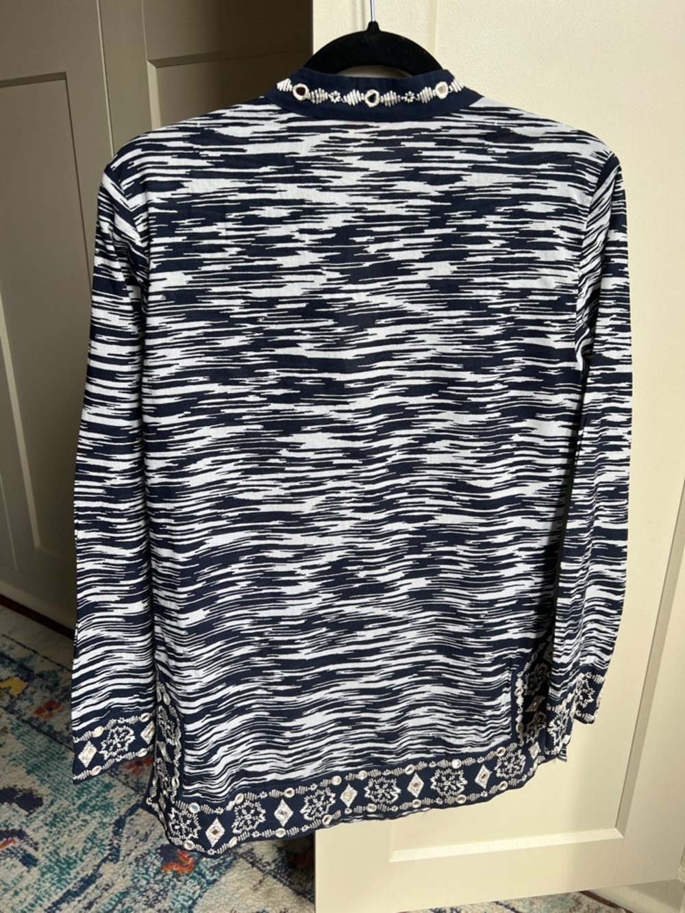 Tory Burch Navy and Ivory Space-Dye Embroidered Tunic Top women’s 6 - Picture 3 of 8
